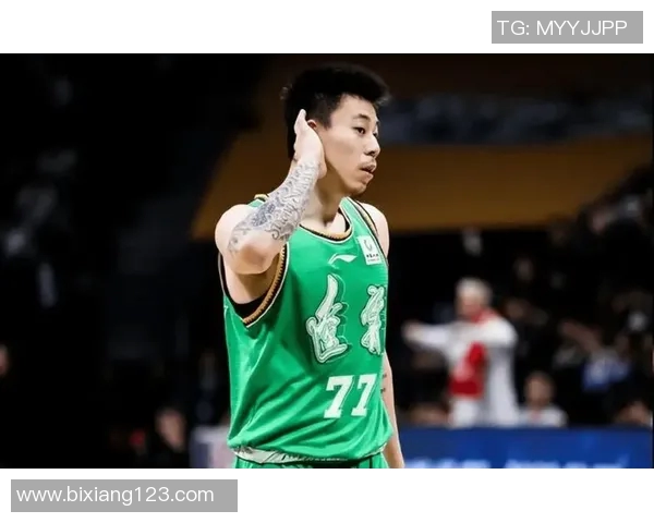 张镇麟晒训练照力证复出信心热身赛后将迎来首场比赛挑战